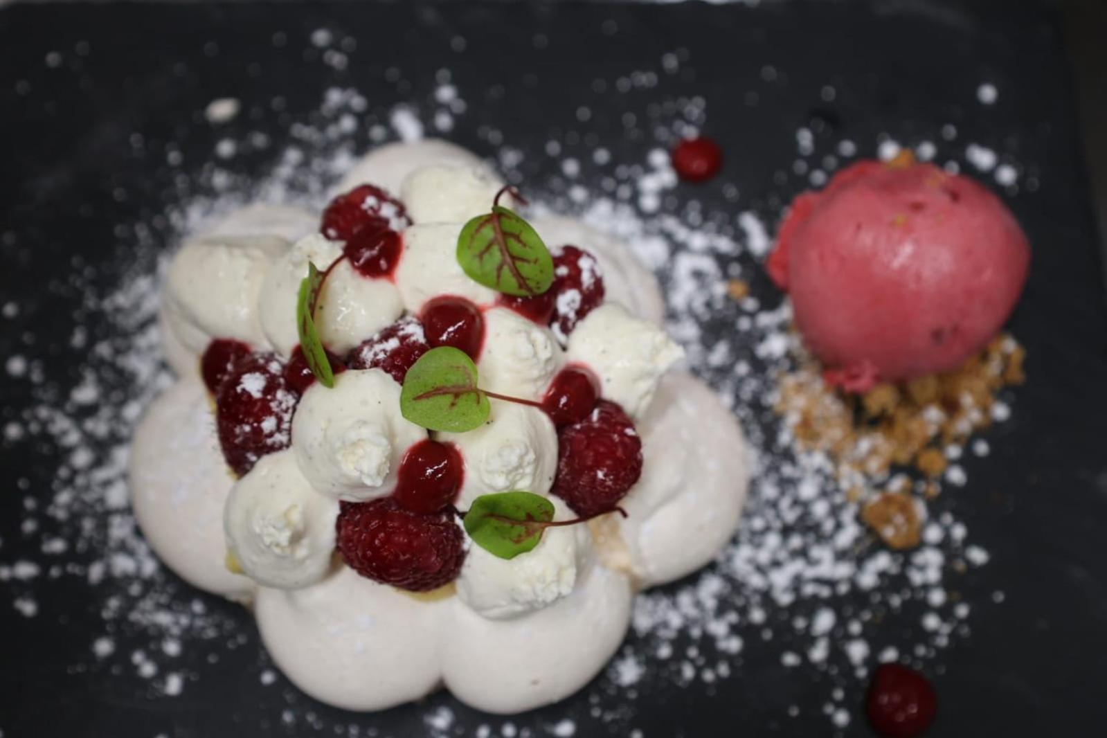 Chateau D'Arance Hotel Restaurant Espace Bien-Etre Cette-Eygun Екстер'єр фото