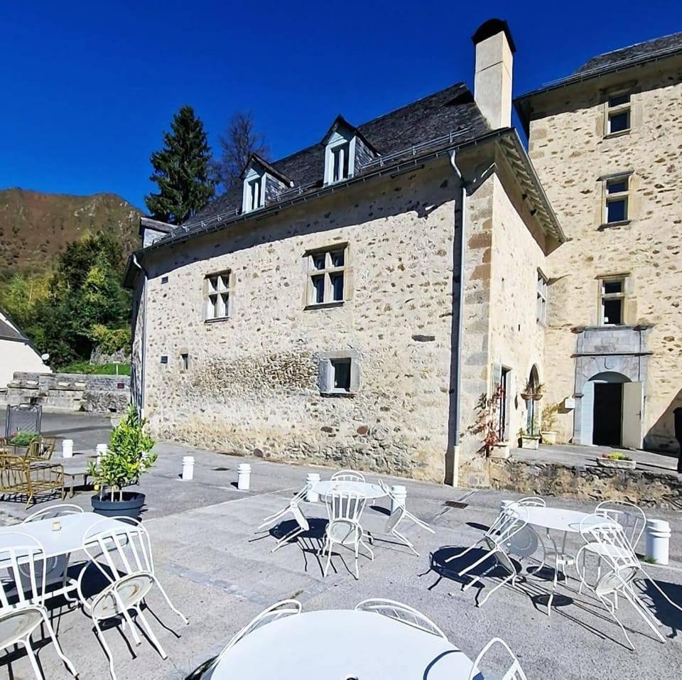 Chateau D'Arance Hotel Restaurant Espace Bien-Etre Cette-Eygun Екстер'єр фото